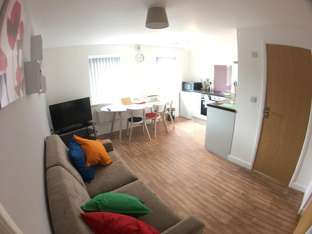 Phoenix House Apartments والسال المظهر الخارجي الصورة