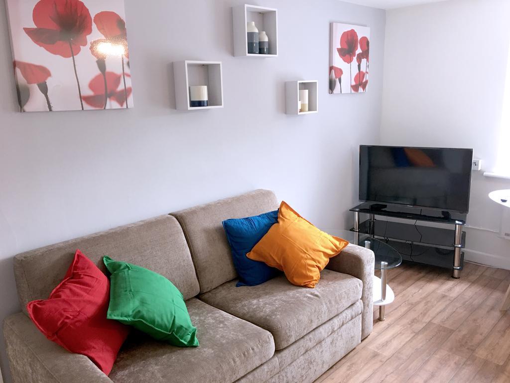 Phoenix House Apartments والسال المظهر الخارجي الصورة